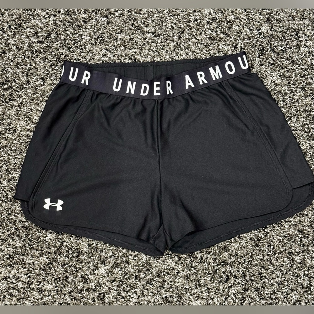 Under Armour Black Shorts